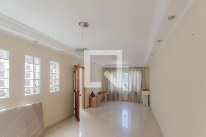 Casa à Venda - Vila Mariana, 3 Quartos, 140 m2