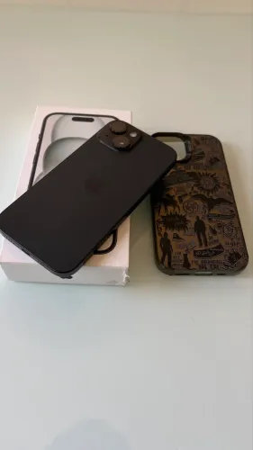 iPhone 15 128GB Preto - Muito Novo 89%