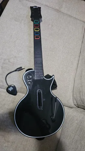 Guitarra + Dongle modelo Les Paul (Ps3)
