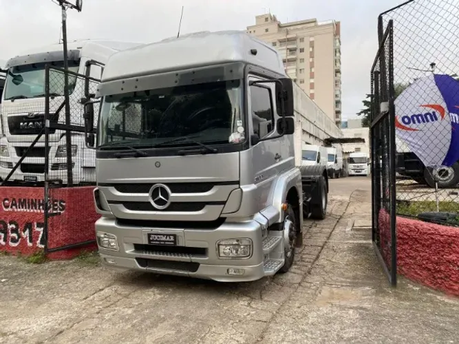 MERCEDES AXOR 1933 4X2 2009