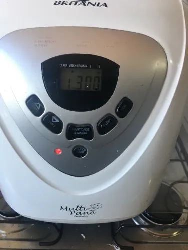 Panificadora Britânia Multi Pani - NOVA + Manual