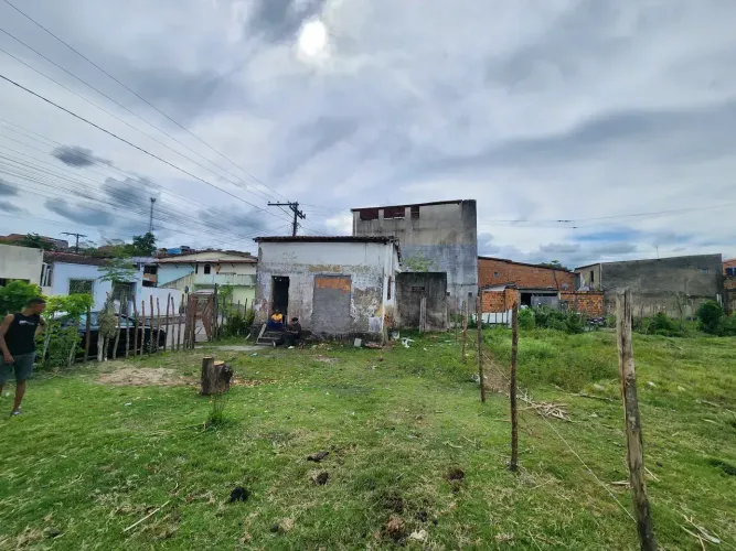 INVISTA NO SEU FUTURO: Imóvel Perfeito para Seu Projeto dos Sonhos!