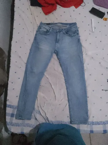 Calça jeans feminina Zara