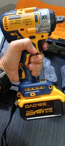 3 em 1 CHAVE de IMPACTO, PARAFUSADEIRA E FURADEIRA