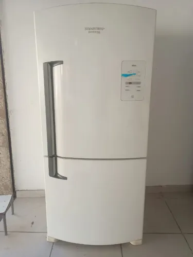 Vendo geladeira Brastemp