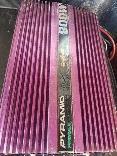 Pirâmide de 800 watts 