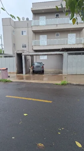 Apartamento térreo , 2 quartos ,1 banh, churrasqueira, Paineiras  prox a irmão patrocínio.