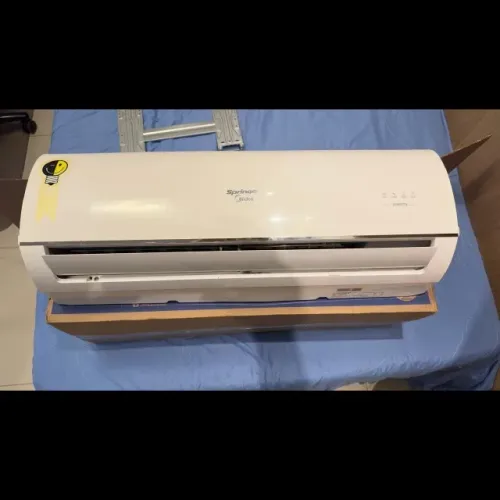 Evaporadora midea split inverter 12.000 btus em perfeito estado com controle remoto