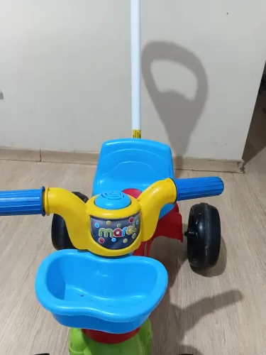 Carrinho De Pedal Triciclo Play Trike Basic - Maral Colorido