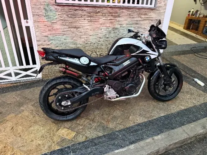 BMW F800R 2015 BRANCA