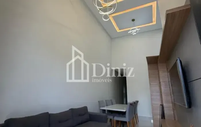 Imóvel para venda possui 139 metros quadrados com 3 quartos em Residencial Vida Nova - Aná