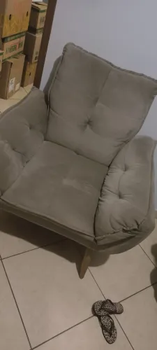 Poltrona simples confortável