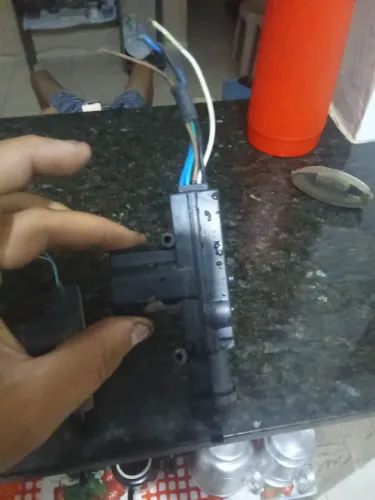 Travas para conserto 