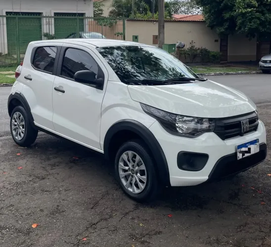 Fiat Mobi Like 1.0 Fire Flex 5P. 2024