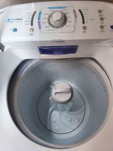Máquina de lavar roupa Eletrolux 16 kilos 