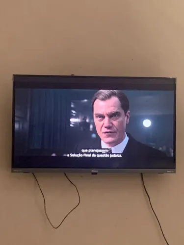 Vendo televisão TV PHILCO ROKU 32?P