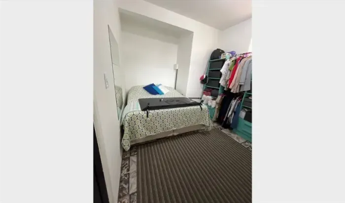 Aluguel de quartos em casa confortável com terraço