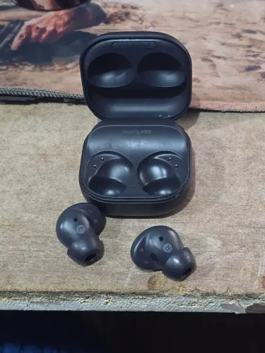 Galaxy Buds 2 Pro - Apenas Lado Direito Funcionando + Case Original