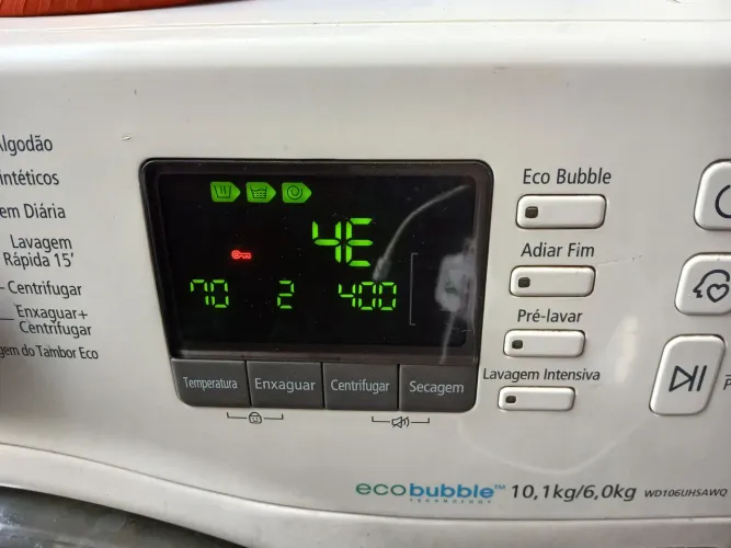 Máquina lava e seca samsung 10,1kg com defeito