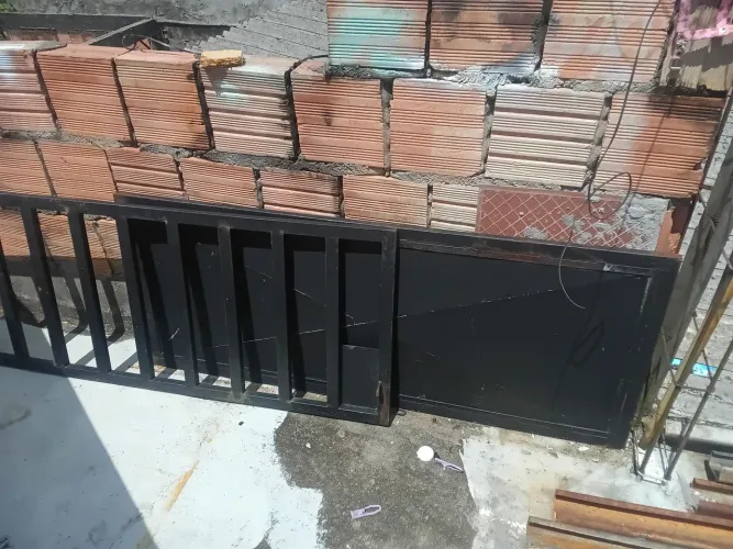 Peça de ferro proteção de loja