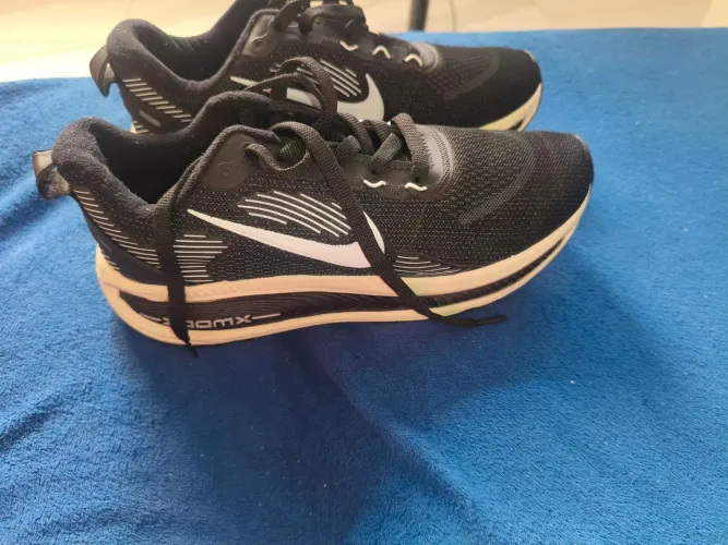 Tênis esportivo unissex