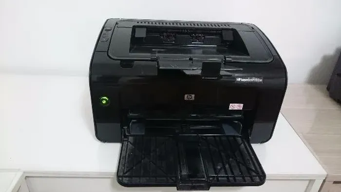 Impressora Laser HP P1102W wifi