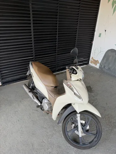 Honda Biz para vender