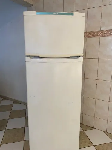 Geladeira Consul 334 litros