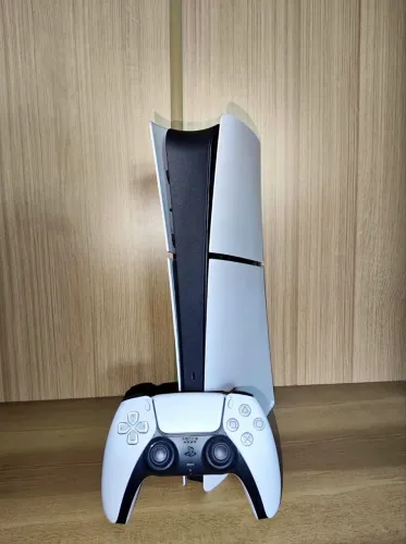 Vendo PlayStation 5 ps5 825GB C/1 Controle Dualsense Original | ESTADO DE NOVO |