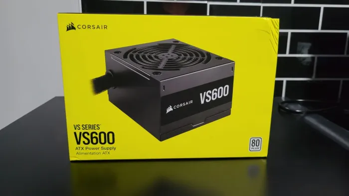 Fonte corsair vs600w 80 plus