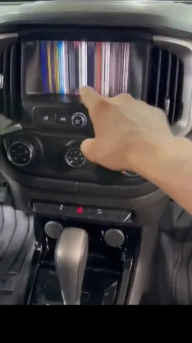 Multimidia Original Chevrolet S10 LT 2019/2020 (TELA COM DEFEITO ENTRE EM CONTATO)