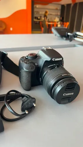 Canon EOS Rebel T5