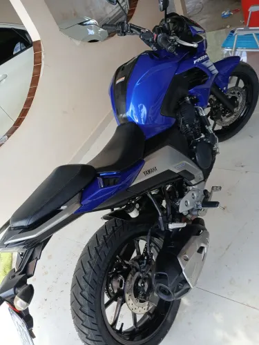 Yamaha Fazer 250 FZ25