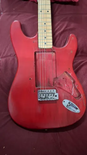 Corpo de guitarra stratocaster