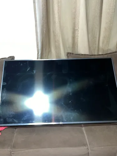 televisão LG (LEIA A DESCRIÇÃO)