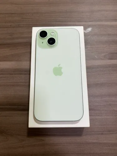iPhone 15 Verde - 128 GB | Excelente Estado!