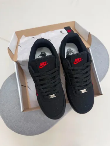 Tênis preto Nike bem estilo linha premium