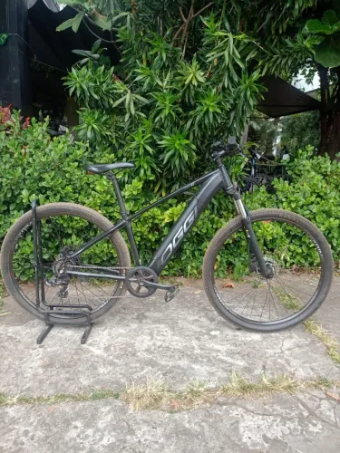 Bicicleta Oggi 8.0 Eletrica aro 29