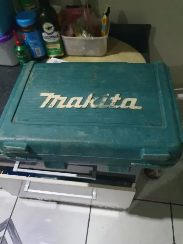 Makita