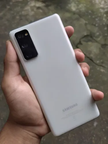 Samsung Galaxy S20FE