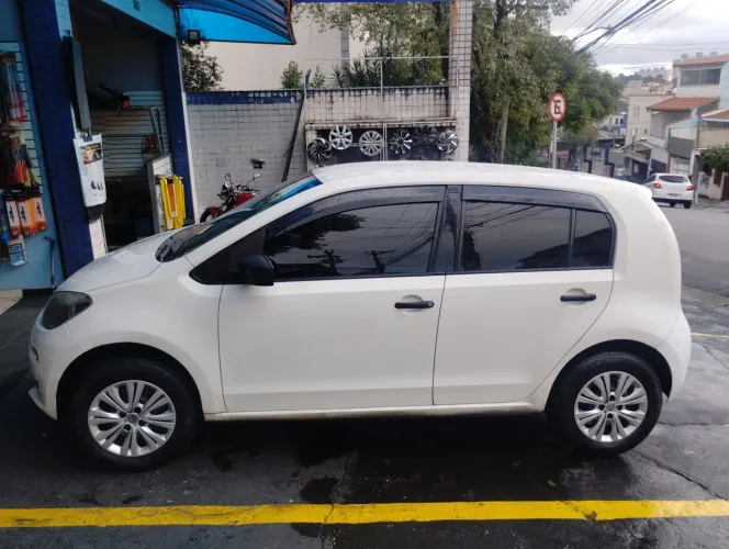 Volkswagen Up! Take 1.0 Total Flex 12V 5P 2017