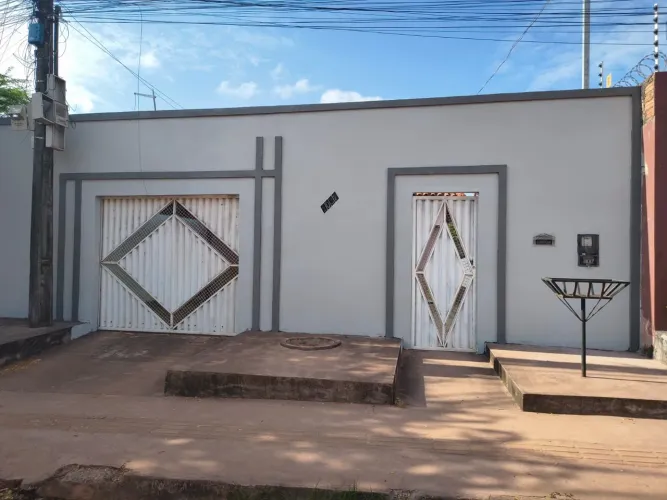 Casa para alugar bairro São José Operário - com 2 quartos (1sendo suíte).