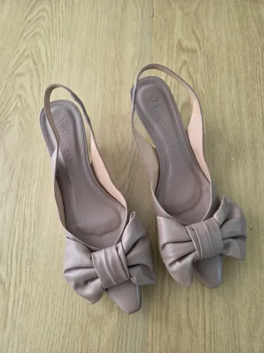 sandália slingback bico fino vicenza nude 38