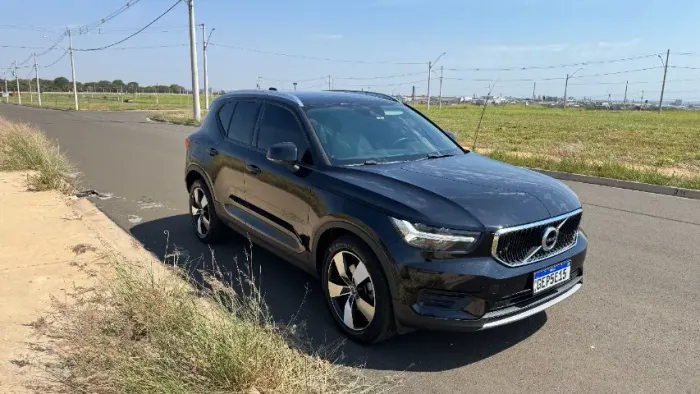 Volvo XC40 T-5 Momentum 2.0 252cv AWD 2019