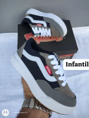 Promoção Tênis infantil vans
