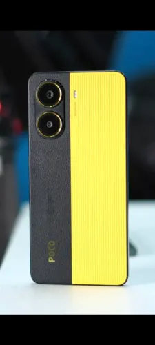 VENDO POCO X7 PRO PRETO E AMARELO TOP PRONTO PRA USO LEIA ATENTAMENTE