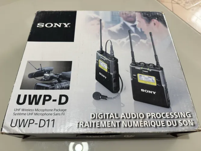Microfone Lapela Sony UWP-D11 - Profissional - Sem Fio - Sistema Completo