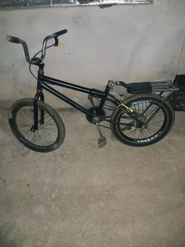 Bicicleta aro 20 pra vender por 290 reais sem for poi 270