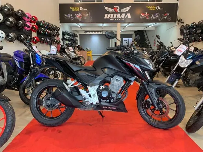 CB300
