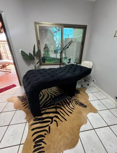 Vendo Maca Para Estética Luxo Cabeceira Partida Veludo Preto.